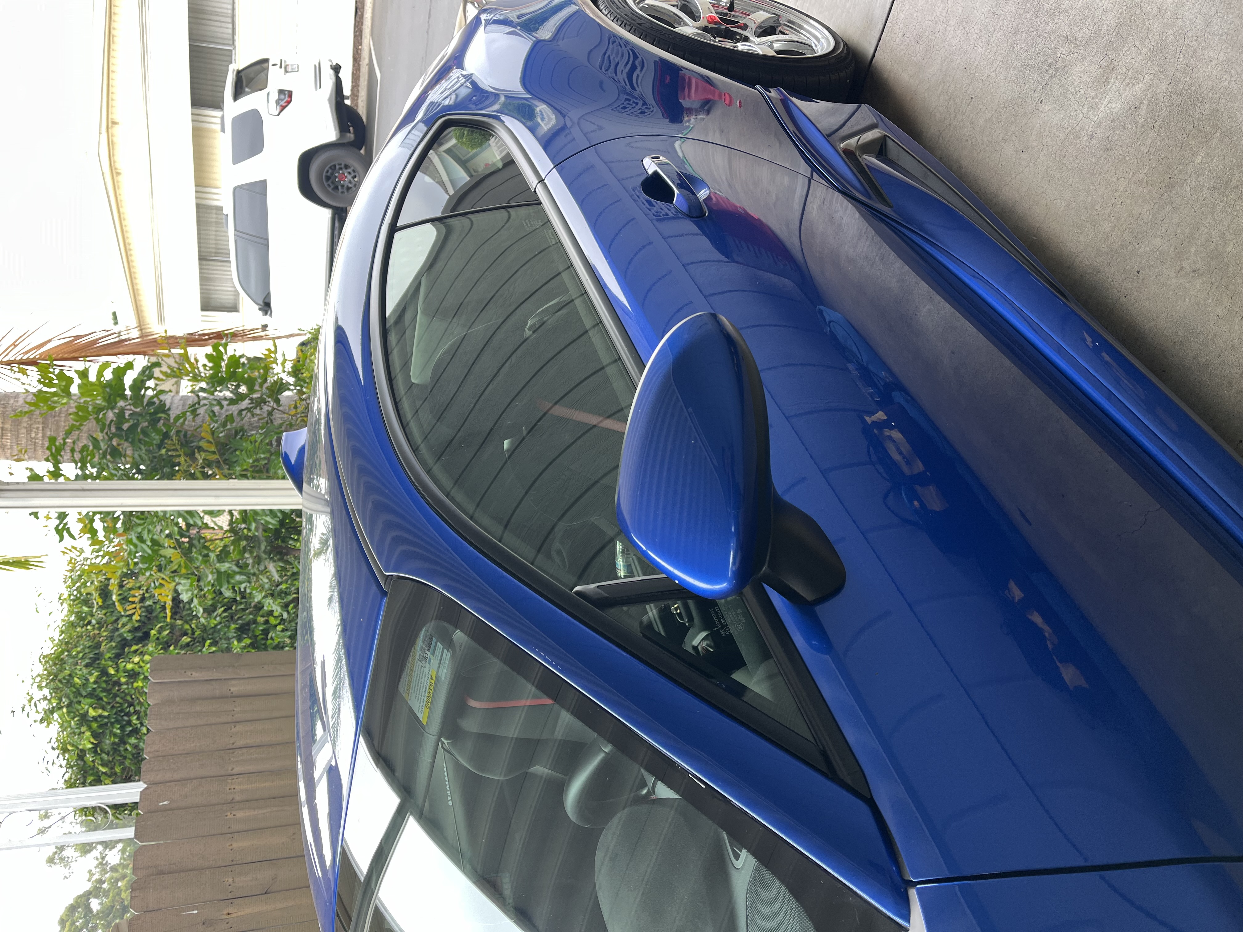 Blue Car Image 3